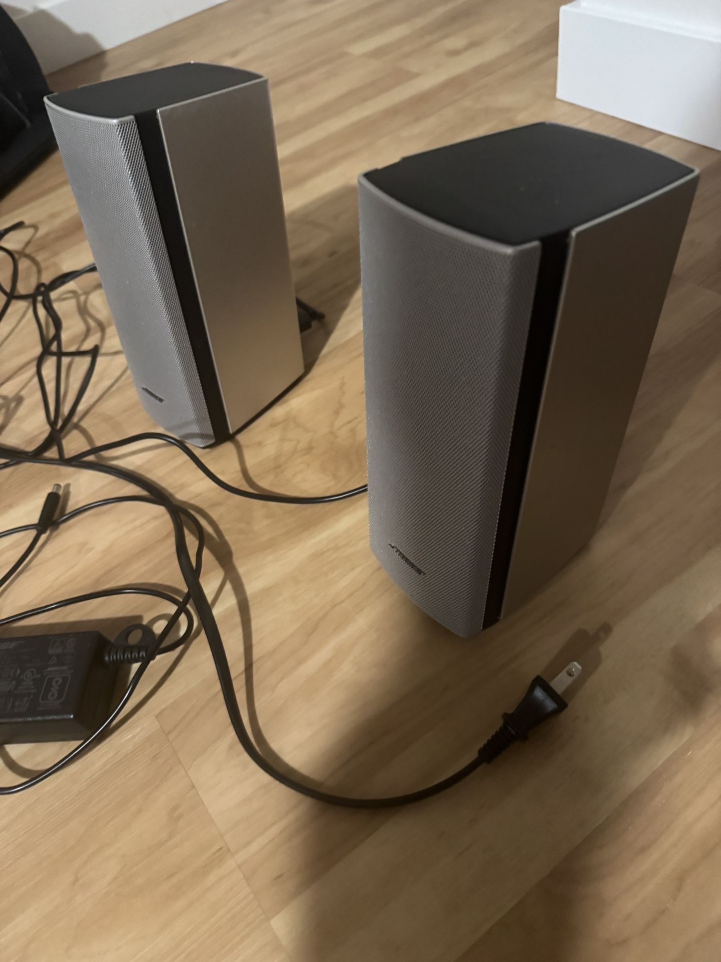 Bose Desktop speakers