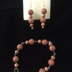 BRACELET AND  EARRINGS SET, NEW