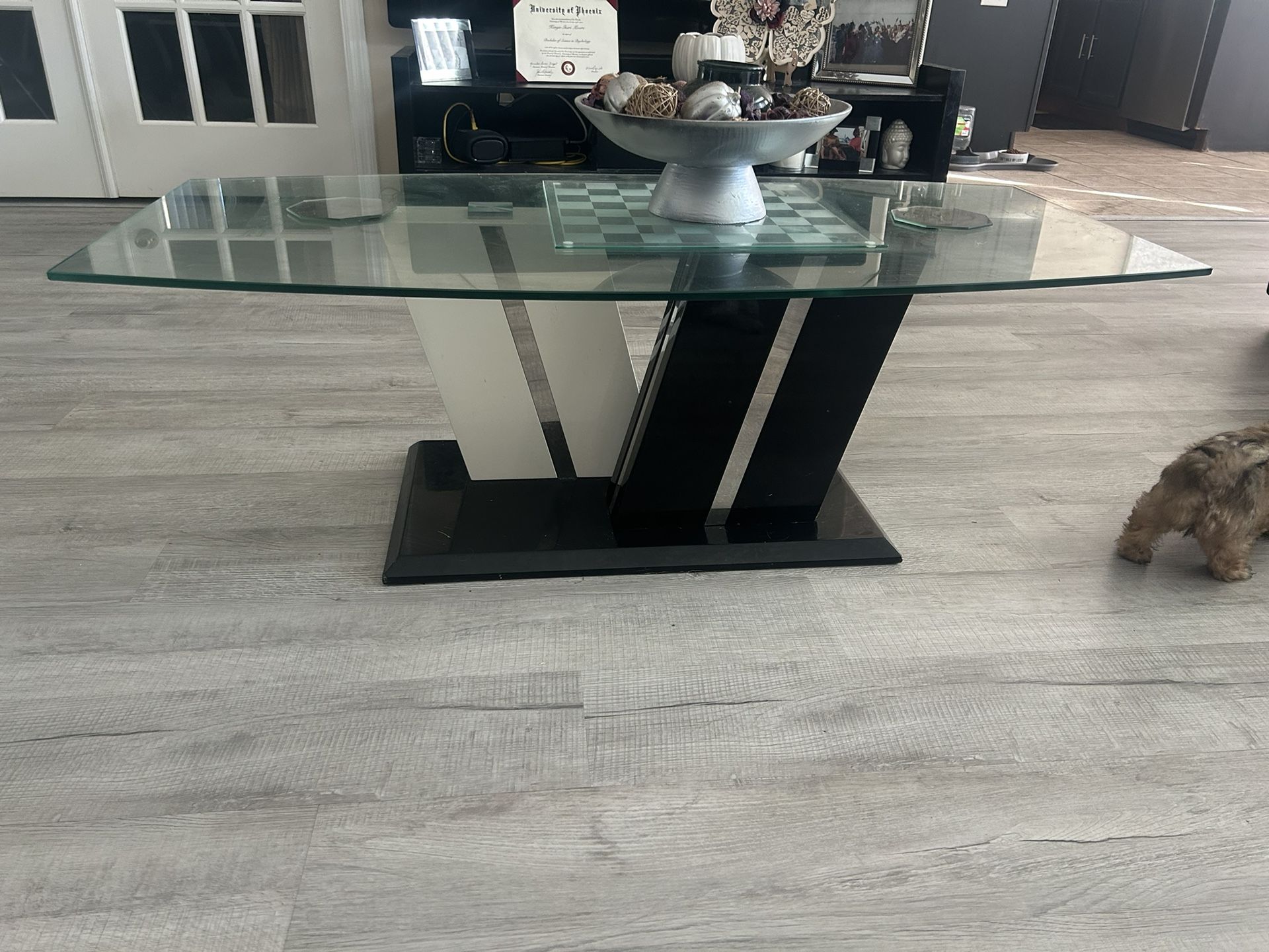 3 Piece Coffee Table Set And Lamps