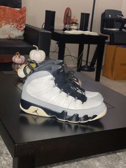 Jordan size 10