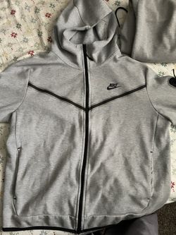 Nike Tech Suit 