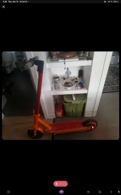Electric scooter