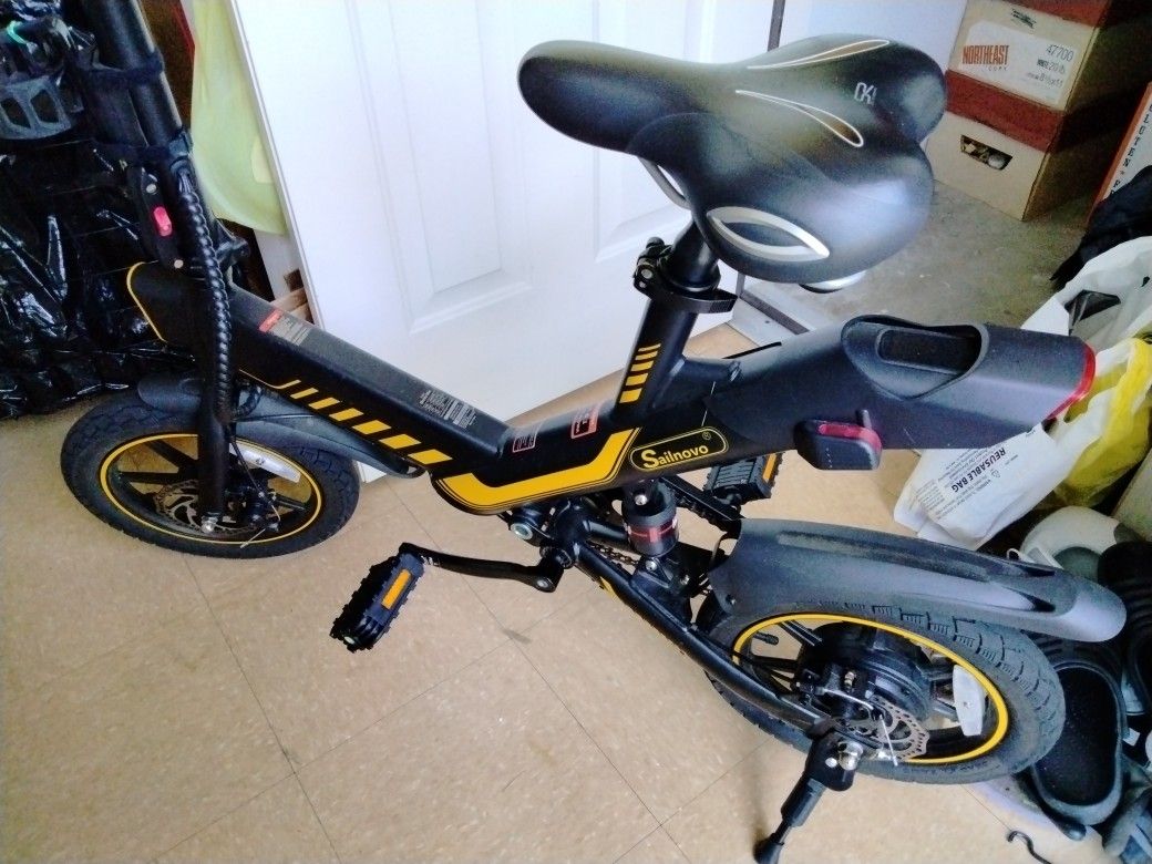 Sailnovo Electric bike 14 Inch tires and extra new charger