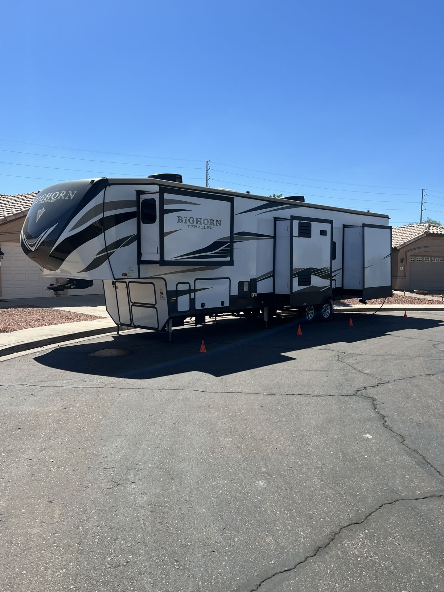 2021 Heartland Bighorn Traveler 37DB