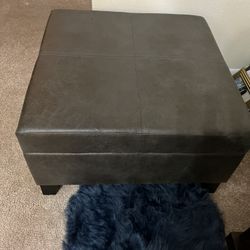 Grèy Ottoman 