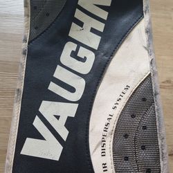 VAUGHN LEGACY B 4000 SENIOR PRO CUSTOM HOCKEY GOALIE BLOCKER!!! RARE! DON'T MISS OUT! 🚧☝🏽🥅🏆🇺🇸🖤🤍😍
