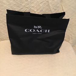 New With Tags Woman’s Coach Cross Detachable Strap