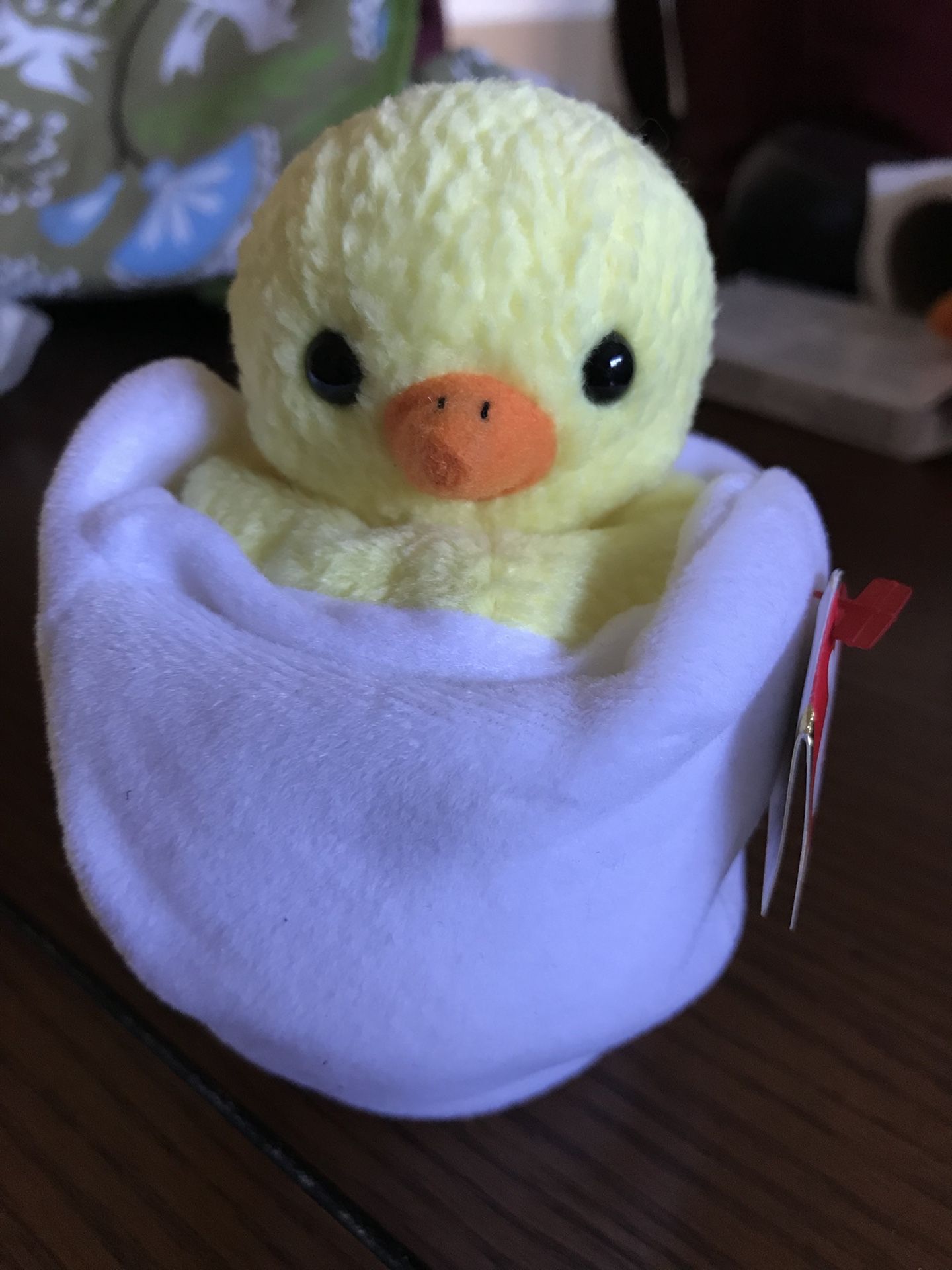Ty beanie baby. Eggbert
