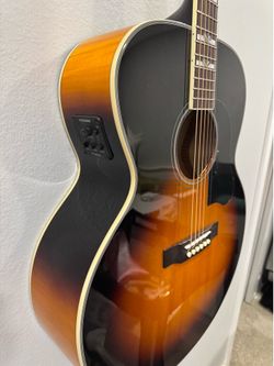 Firefly Jumbo Guitar