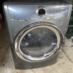 Samsung Washer & Has Dryer