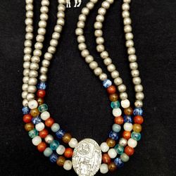 Vintage, Alpaca Bead Necklace, Southwestern Style, Multi Color, Plastic Beads, Silver Tone Like New $10 Pick up Mckinney 