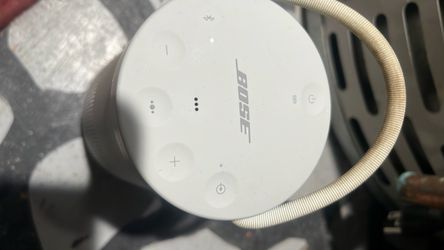 Bose Portable Bluetooth Speaker White