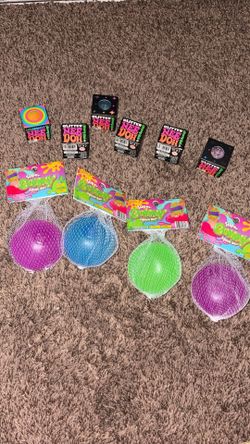 squishy gummy balls and mini needohs