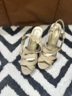 Guess Fashion Shoes Size 7.5 M