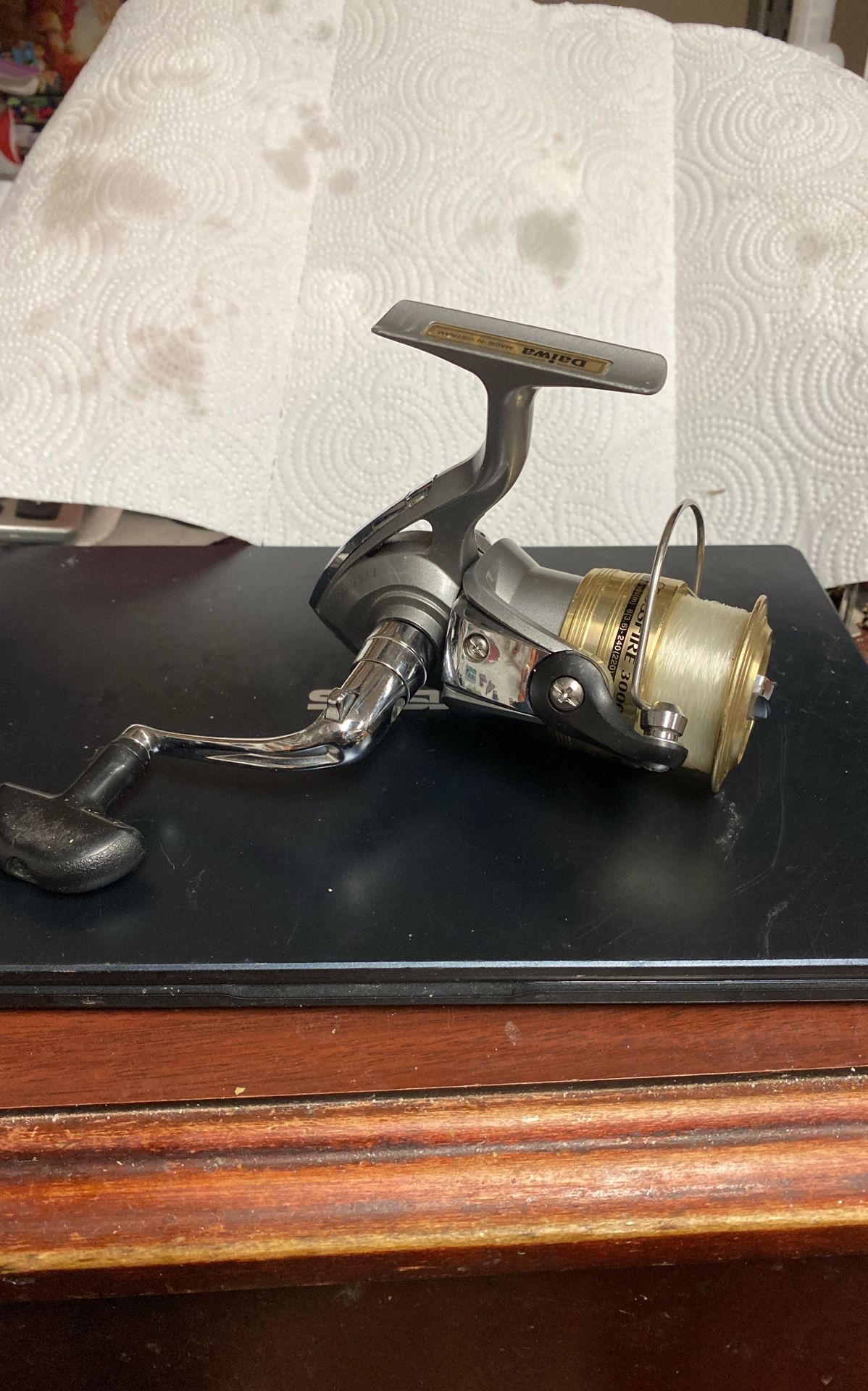 Crossfire 3000-3ib Very Good Condition Fishing Reel