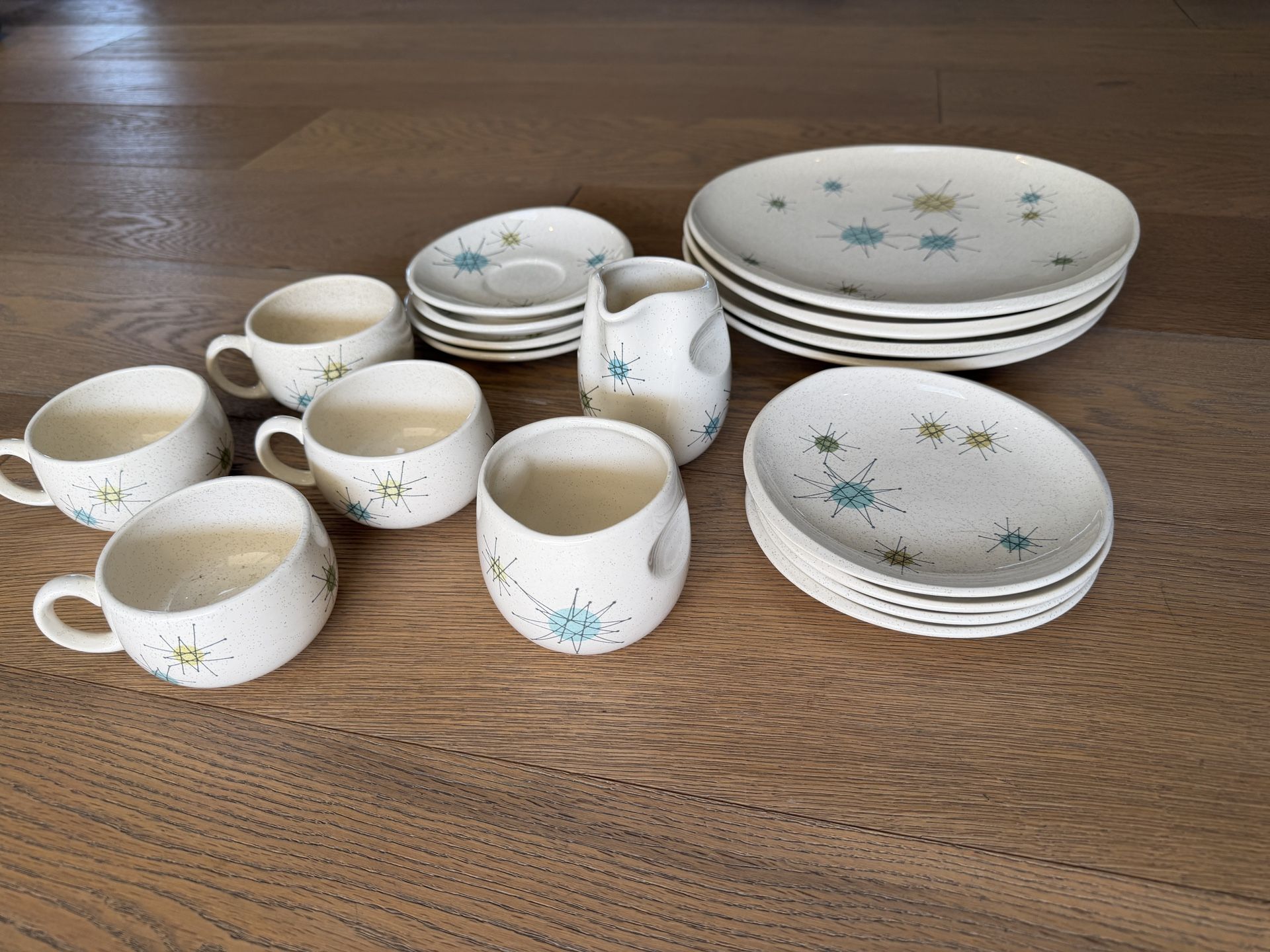 Franciscan Starburst Dish Set (18 Pieces) 