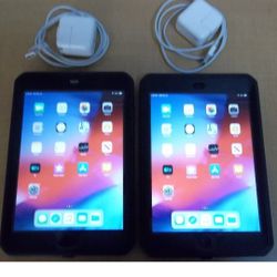 iPad Mini Gen 2 Lot With Case And Chargers Lot 