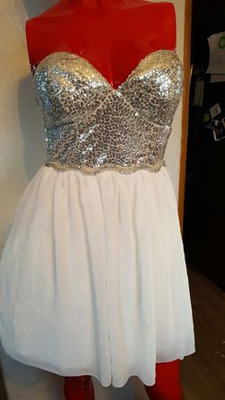 New Prom or homecoming Dress Size 3 & 13