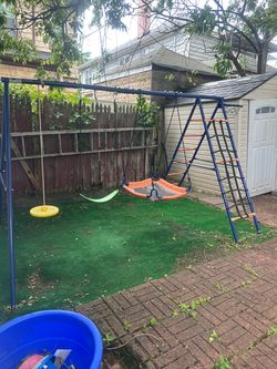 Swing set