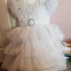 Beautiful White Dress For Girls It's Brand New Not Used It 