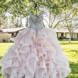 Vestido de 15 años usado talla Small