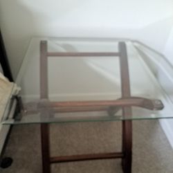 5 END TABLES  AND COFFEE TABLES
