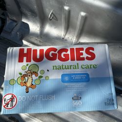 560ct Huggies Wipes