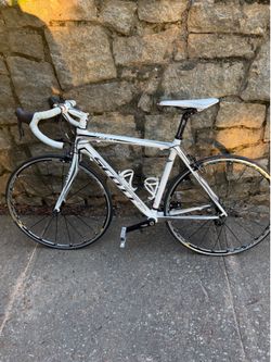 Scott elite Cr1  carbon bike 52cm frame