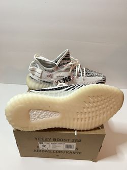 Yeezy Boost 350 V2 Zebra Size 8,5