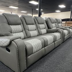 New Manual Reclining Sofa & Loveseat Set. Delivery & Set Up Available 