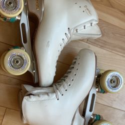 Loop Skates