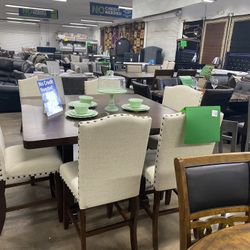 Wow Vintage Beige Chairs And Wodden Table Brand New Only $899