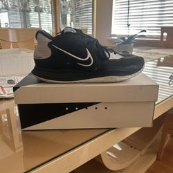 Kyrie Low 5 TB Size 10