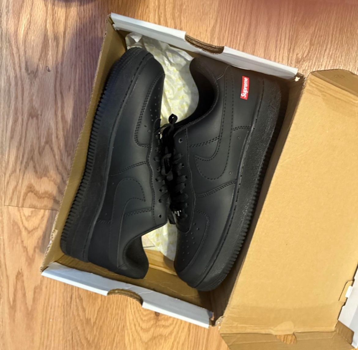 Air Force 1 supreme 