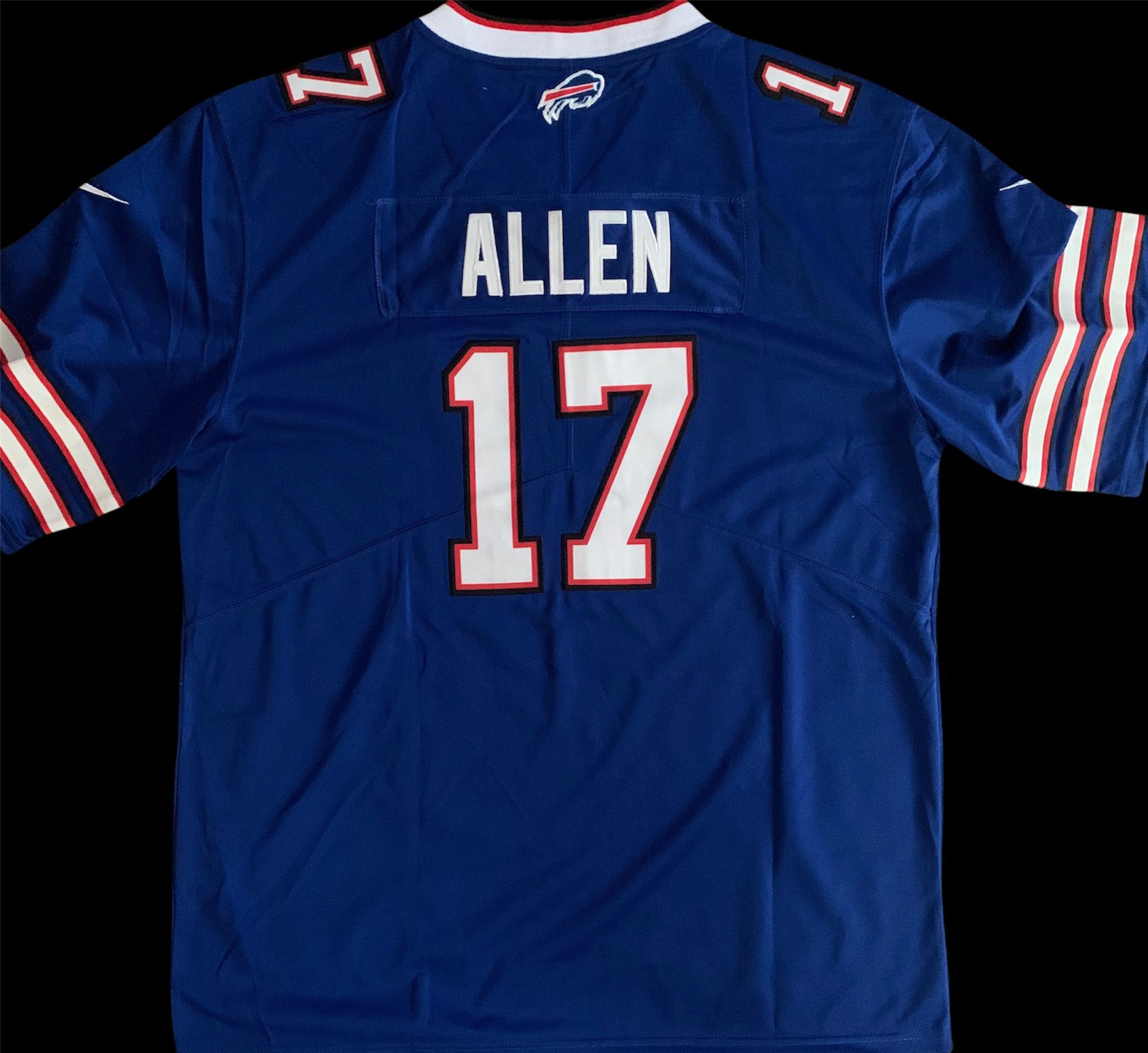 New Stitched Never Worn Buffalo Bills Josh Allen Jersey Size XL for Sale in  Cleveland, OH - OfferUp