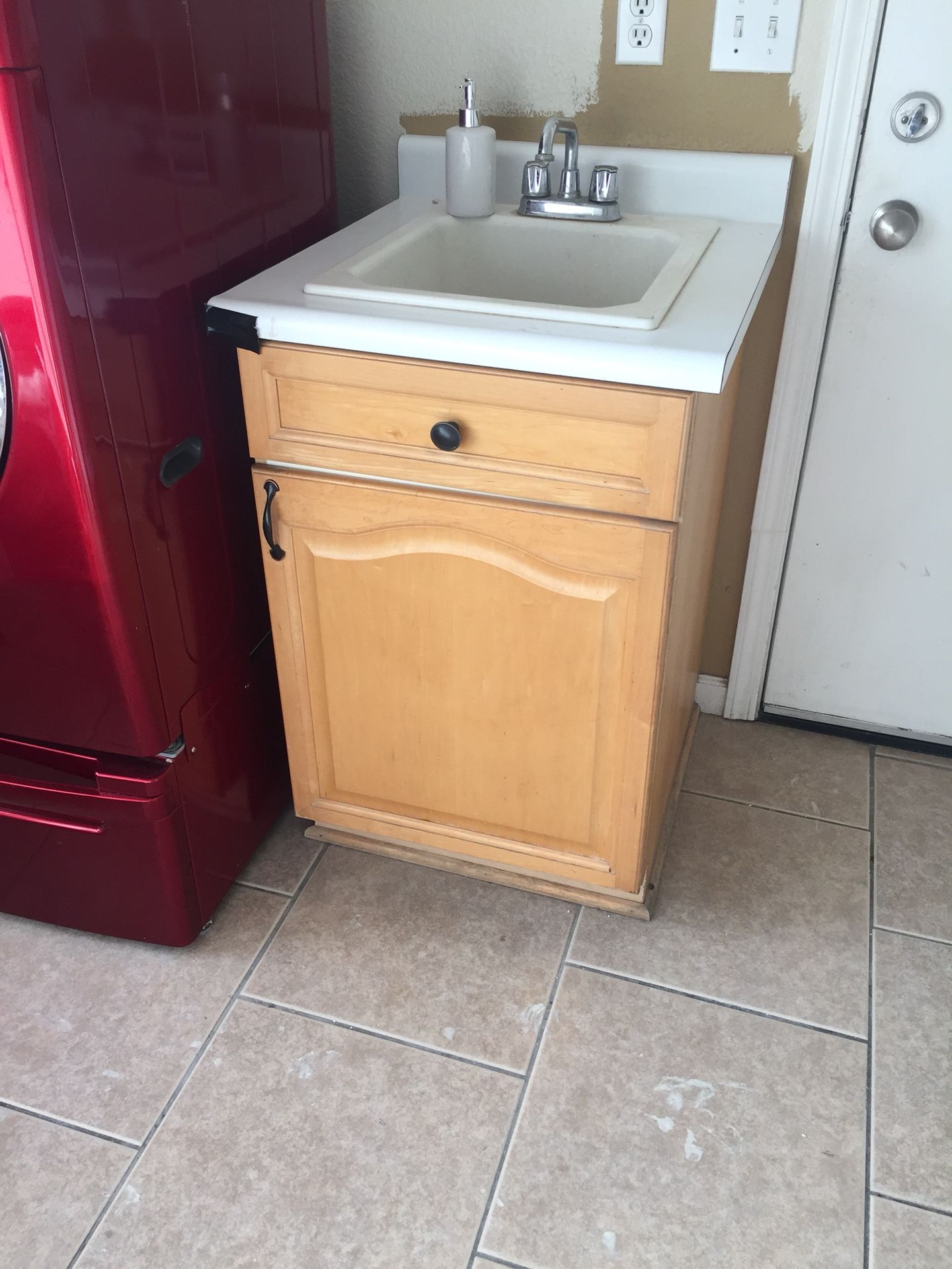 Kitchen cabinets