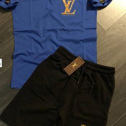 Men's Louis Vuitton Shirt And Shorts Set With Tags Located In Memphis TN 