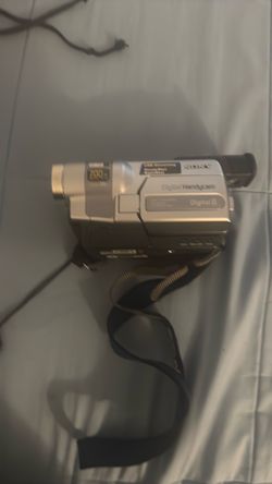 Sony Digital8 Handycam Camcorder