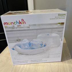 Munchkin bottle sterilizer