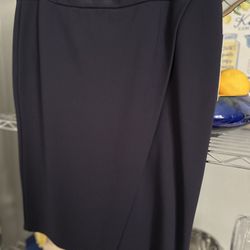 Women’s Navy skirt Size 12