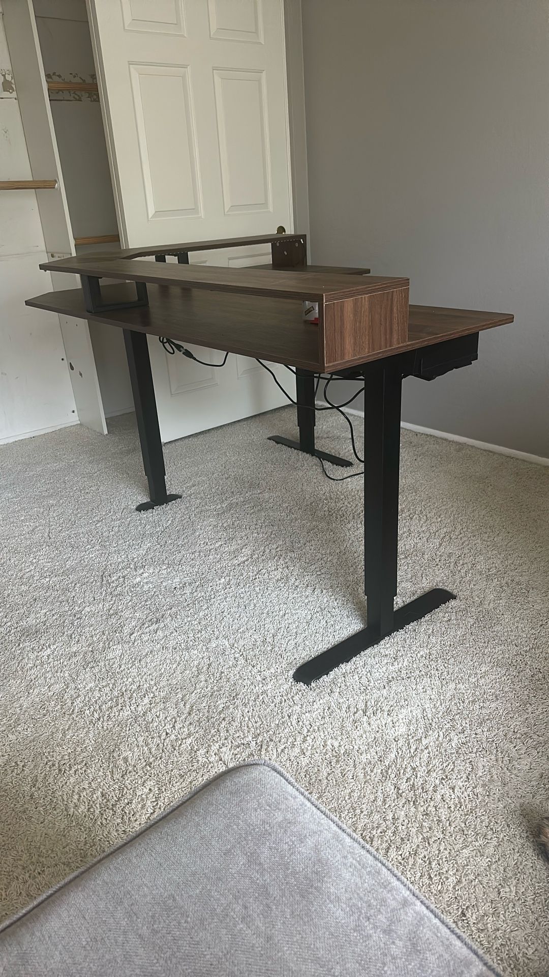 Standing Desk (Adjustable) Fezibo Brand