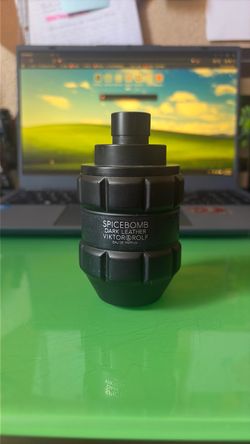 Viktor & Rolf Spicebomb Dark Leather EDP