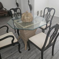 Dining /Kitchen, Beveled Glass Top, Wicker Base  And four chairs