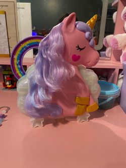 Unicorn dollhouse (ask price)