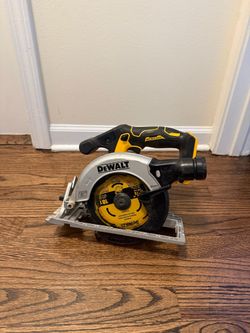 20V MAX Cordless Brushless 6-1/2 in. Sidewinder Style Circular Saw (Tool Only)