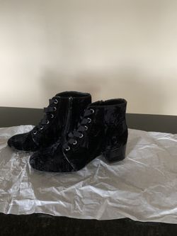 Donald J Pliner Bootie Style Shoes