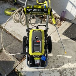 Ryobi 2300psi Pressure Washer