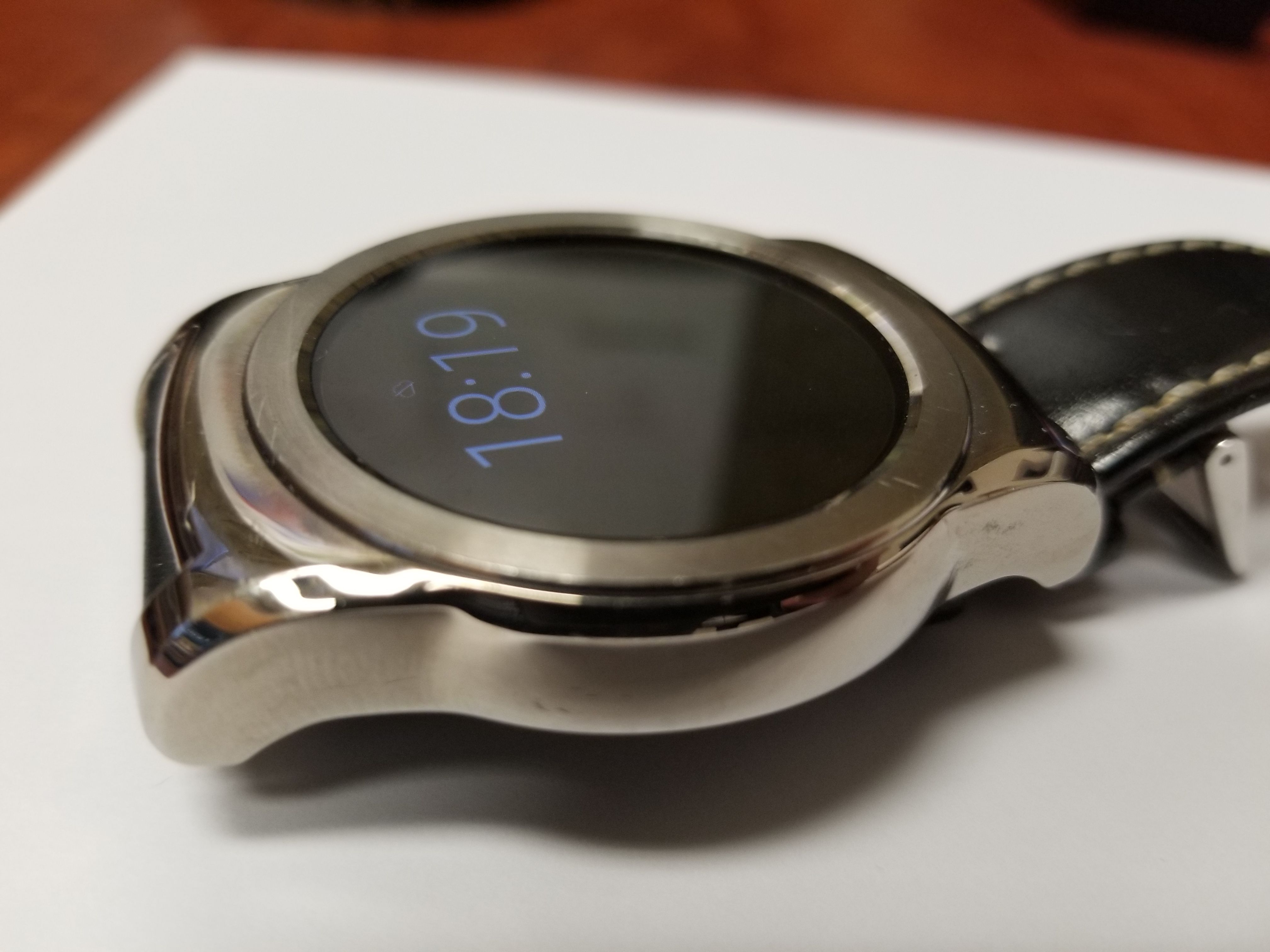 LG Urbane smart watch heart rate monitor similar to samsung galaxy and apple watch smartwatch fitbit garmin