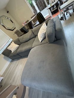Gray Fabric Sectional Sofa with Chaise