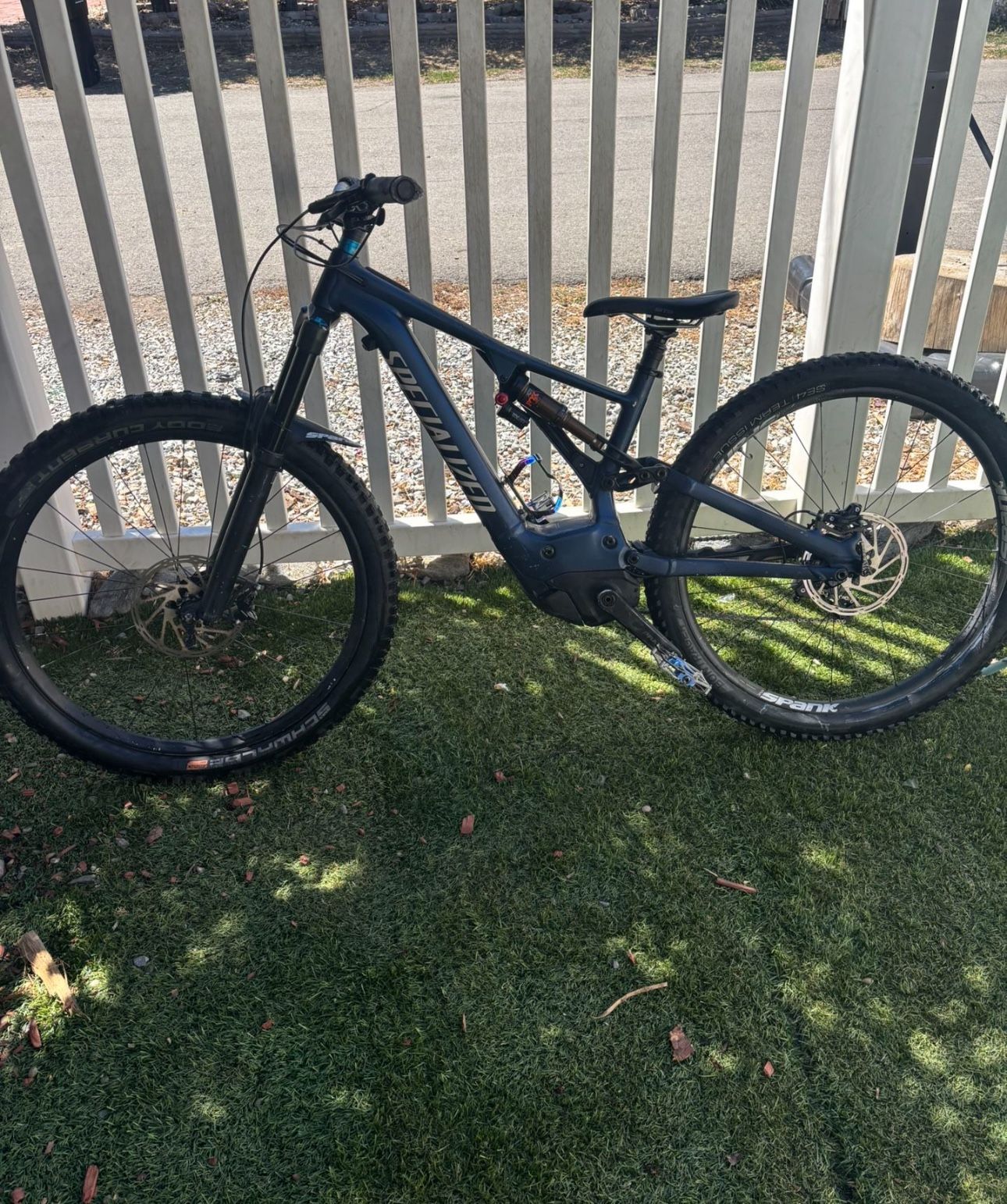 Specialized Turbo Levo Full Suspension Electric Mountain Bike